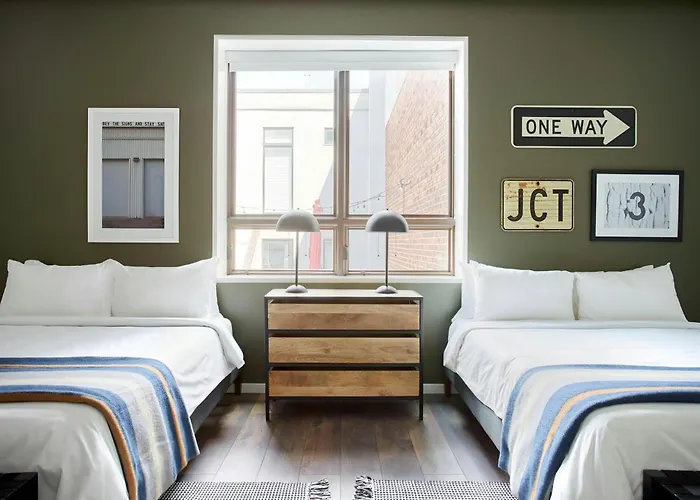 The Queen Hotel Queen Village, Sonder By Marriott Bonvoy