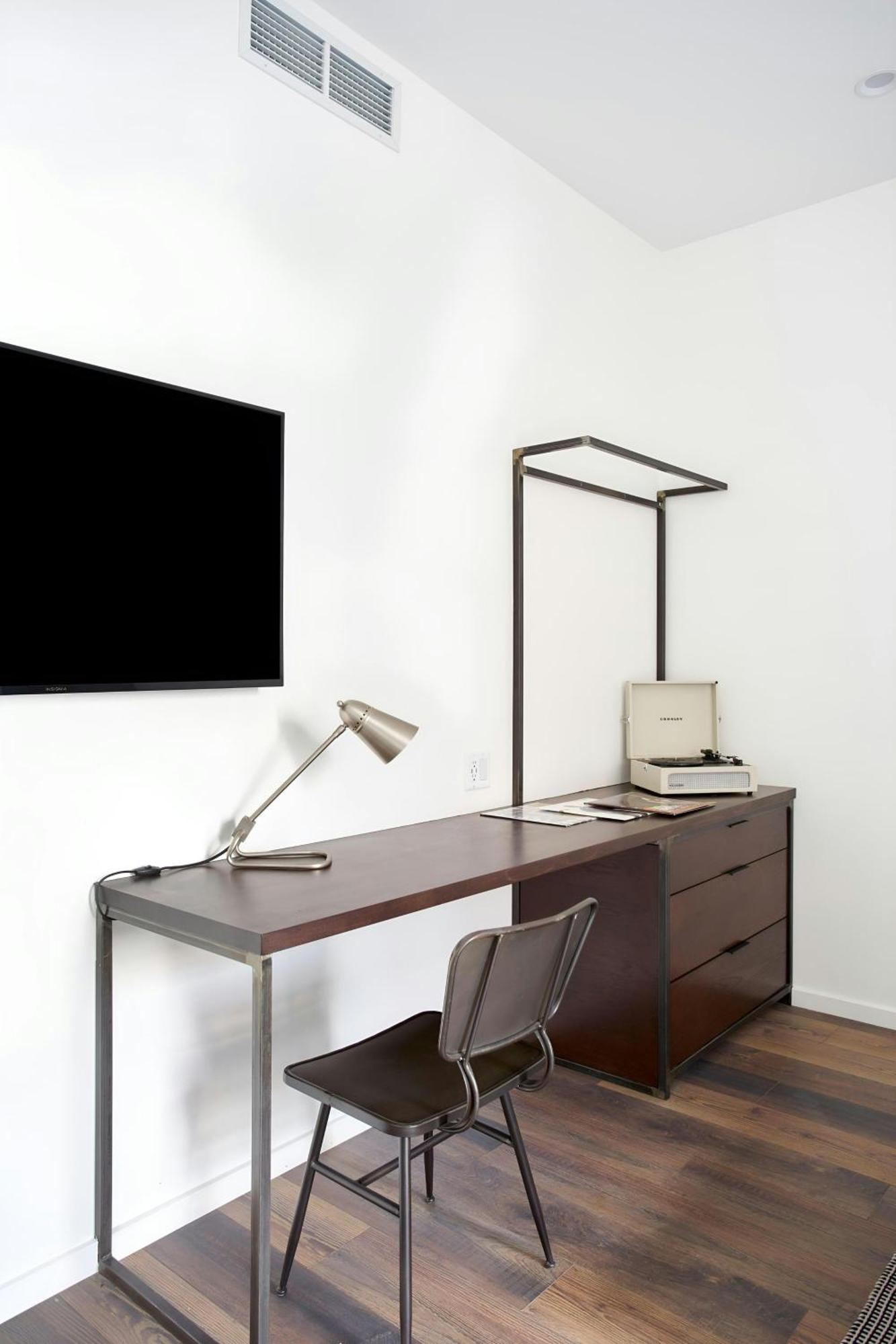 The Queen Hotel Queen Village, Sonder By Marriott Bonvoy 4*